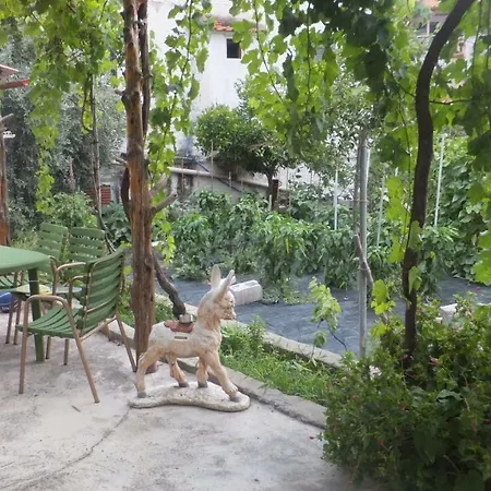 Holiday home Lazaros